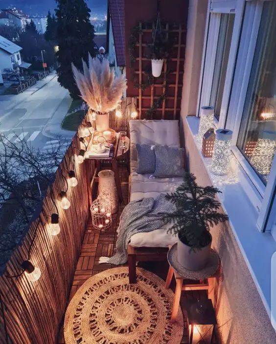 Winter Balcony Plants: Adding Green Magic to Your Home's Curb Appeal
