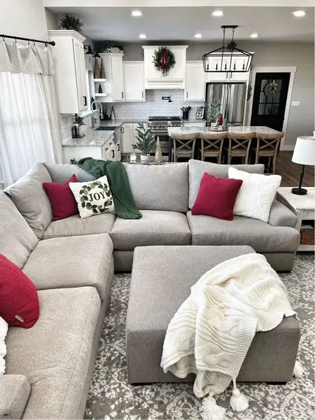 Kitchen & Living Room Ideas 2024: Maximize Style in Compact Spaces