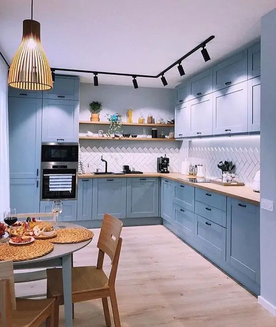 Exploring Kitchen Design Color Trends for 2024