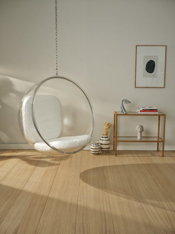 Egg Chair 2024: A Synthesis of Comfort and Style