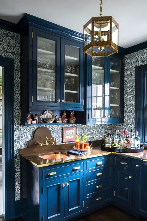 Vintage Kitchen Ideas 2024: Blending Classic Charm with Modern Flair
