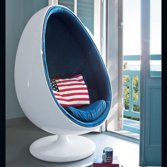 Egg Chair 2024: A Synthesis of Comfort and Style