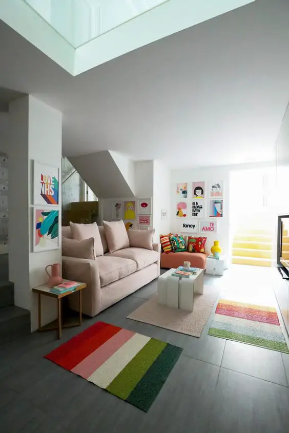 The Art of Comfort: Crafting Stylish Spaces with Sofa Workshop 2024