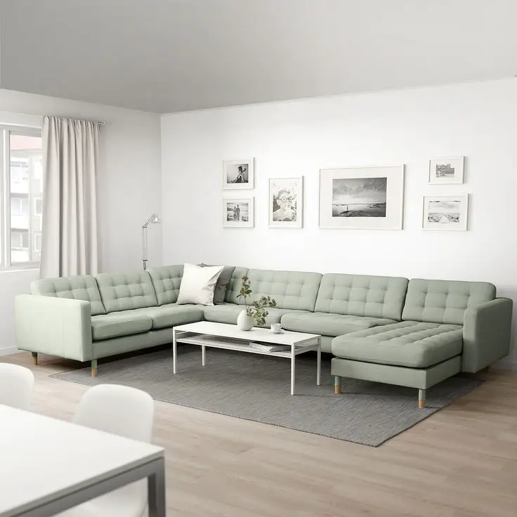 The Art of Choosing a Sofa: Aesthetic and Practical Ideas for Your Living Room in 2024