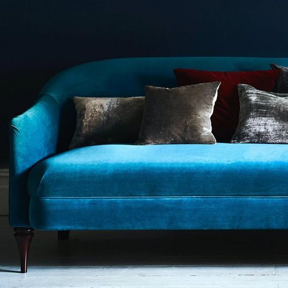 The Art of Comfort: Crafting Stylish Spaces with Sofa Workshop 2024