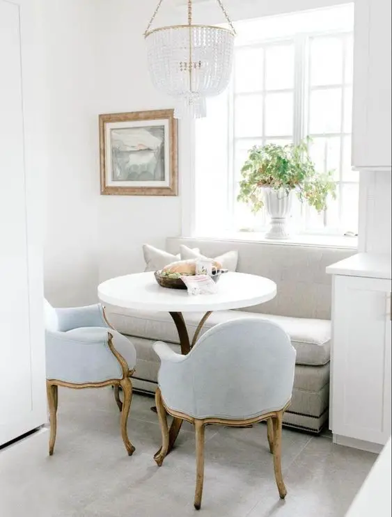 Cozy Elegance: The Rise of the Kitchen Sofa in 2024