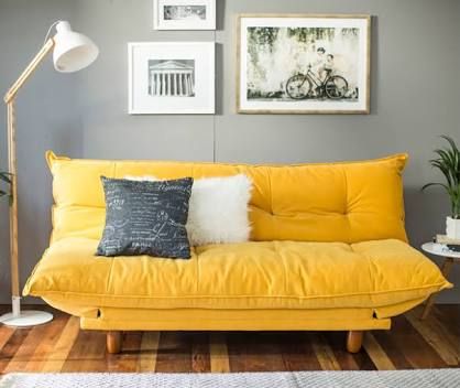 The Art of Choosing a Sofa: Aesthetic and Practical Ideas for Your Living Room in 2024