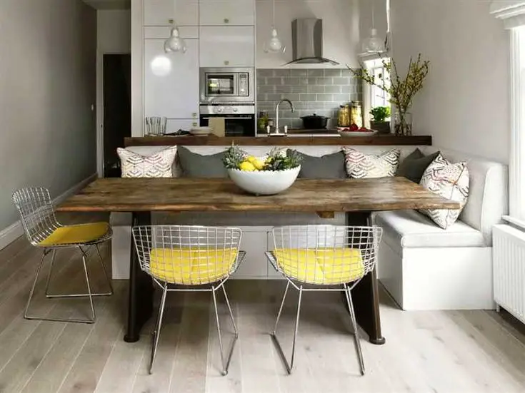 Cozy Elegance: The Rise of the Kitchen Sofa in 2024