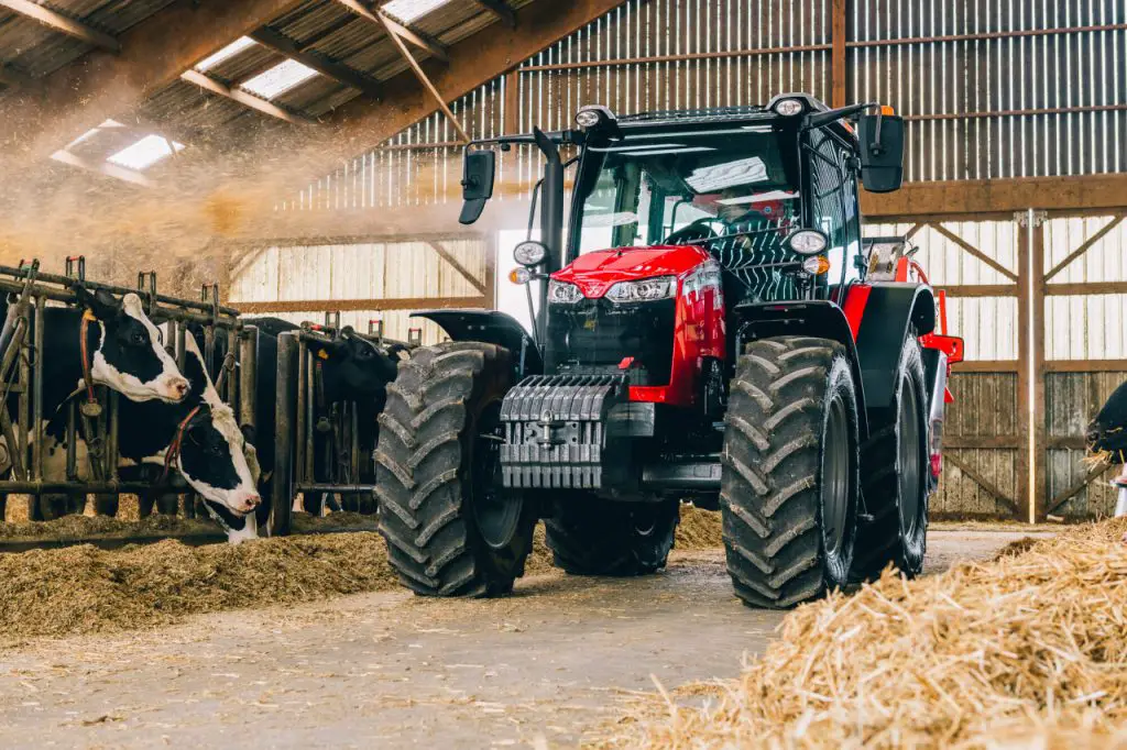 Massey Ferguson 5711 Specifications - Powerful tractor in detail