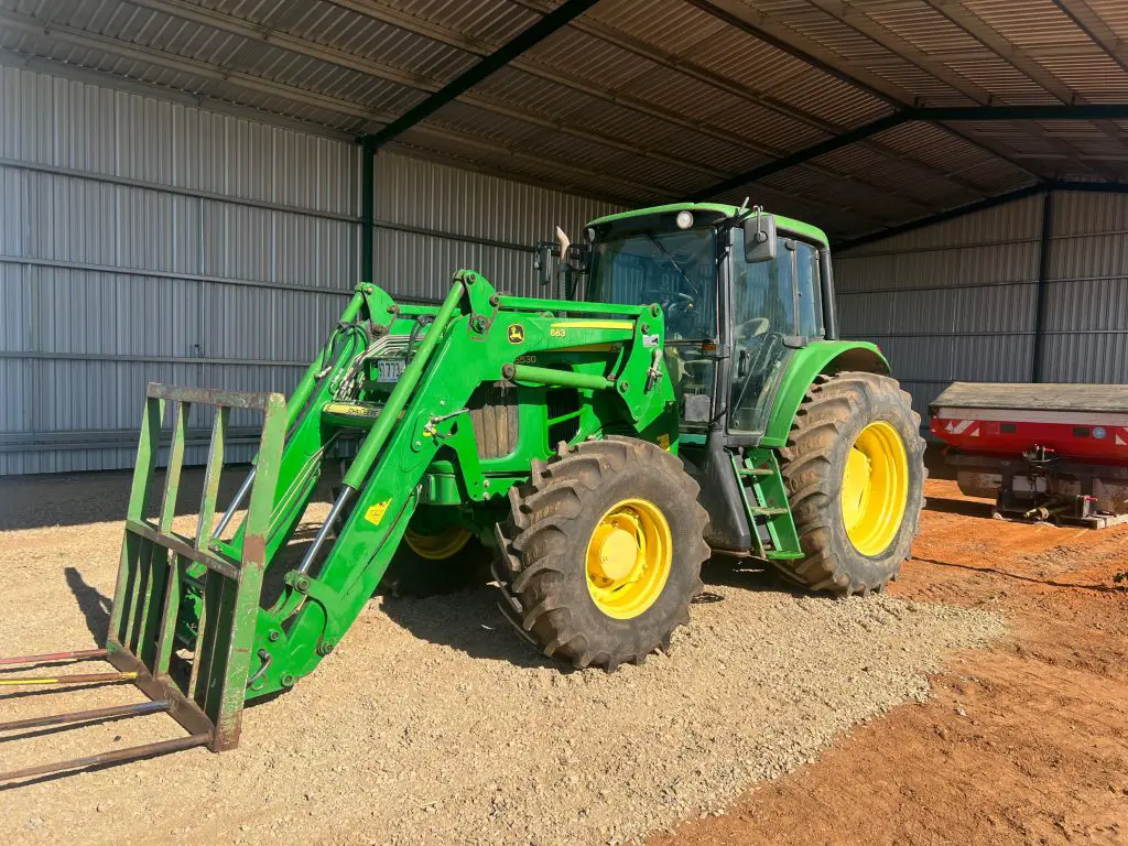 John Deere 6530 Especificaciones Especificaciones Del Tractor Implementos Agrícolas 7439