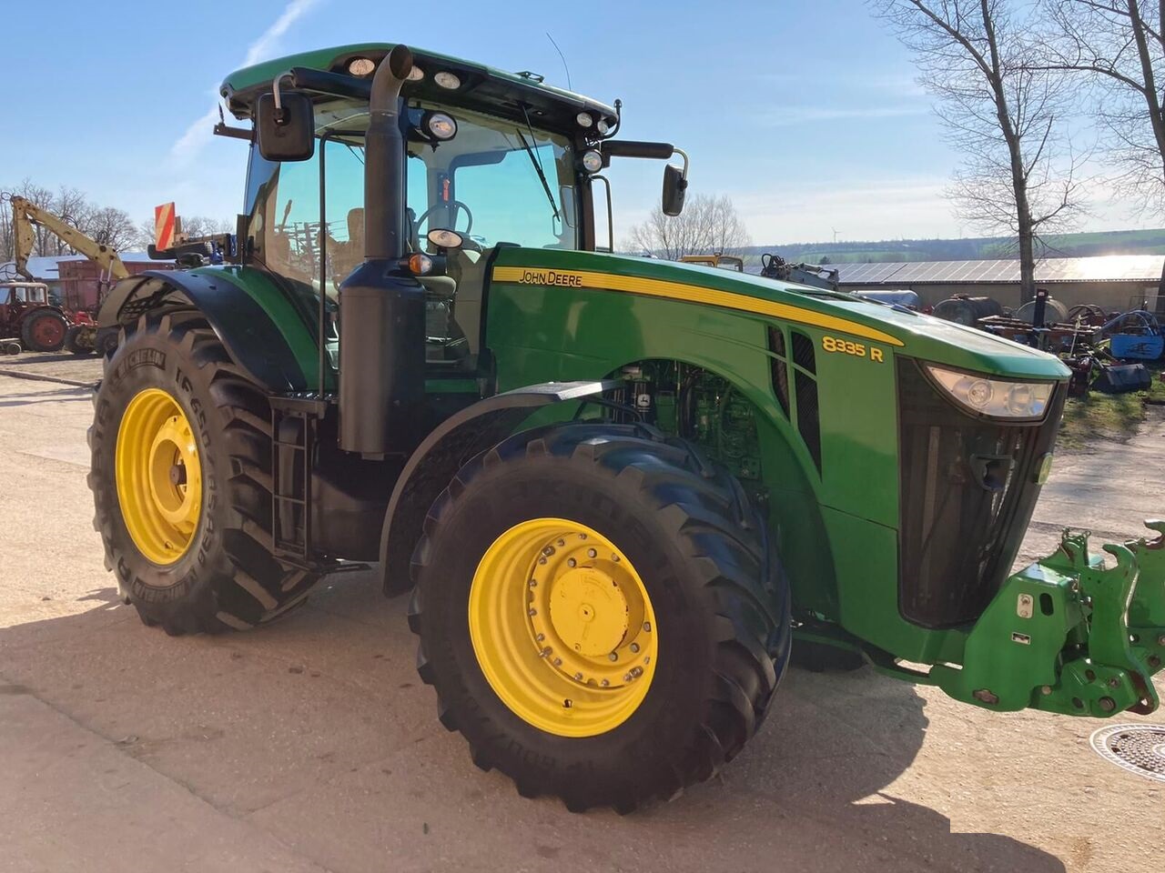 John Deere 8335R Specifications