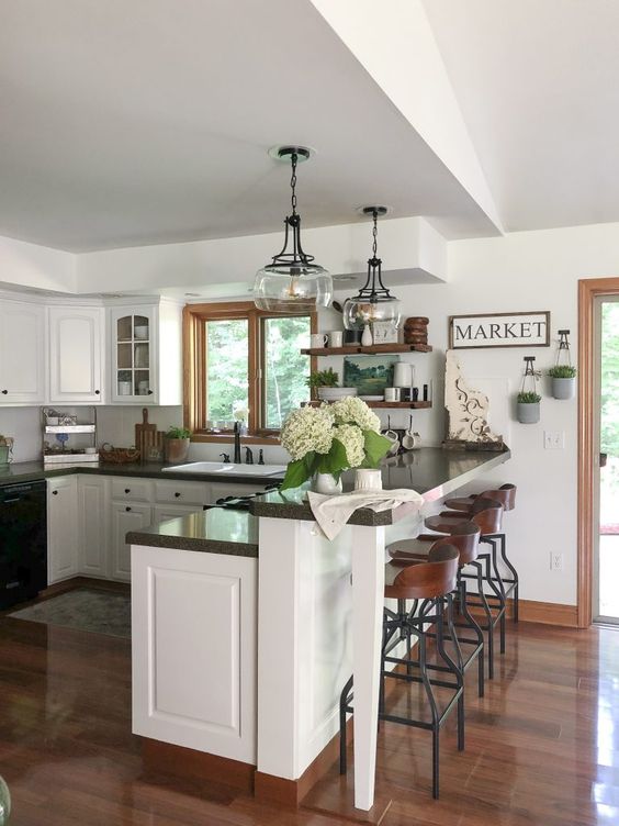 2024 Kitchen Trends: Modern Luxury to Cozy Farmhouse Designs